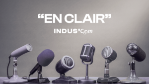 sales consultant robotique en discussion avec un client industriel